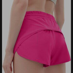 💰Make an offer, bundle and save💰 MEGA SALE!! NWT Shorts with Mesh Liner